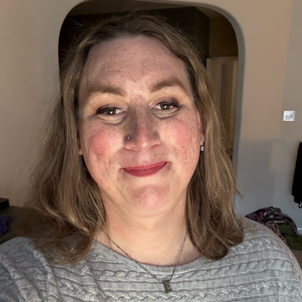 Meet your Posher, Erica